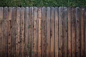 Wat zijn alternatieven voor een traditionele schutting?